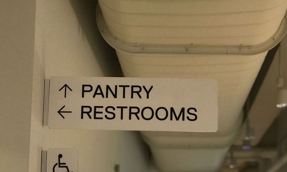 sign boards for restrooms in dubai