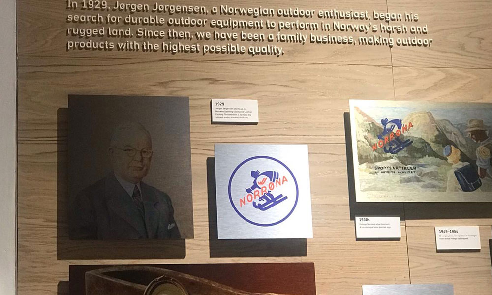 Alucobond, direct printing, vinyl lettering